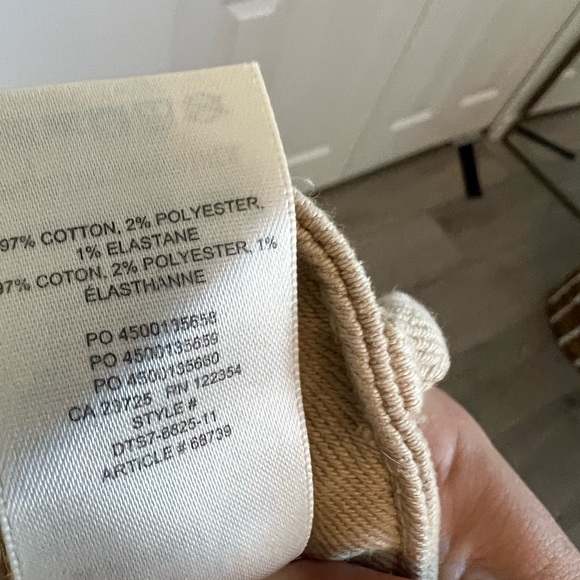 Wilfred free cargo pant size four. - Picture 9 of 11